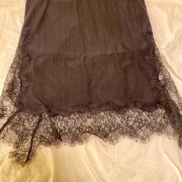 Black slip dress - Picture 2 of 7